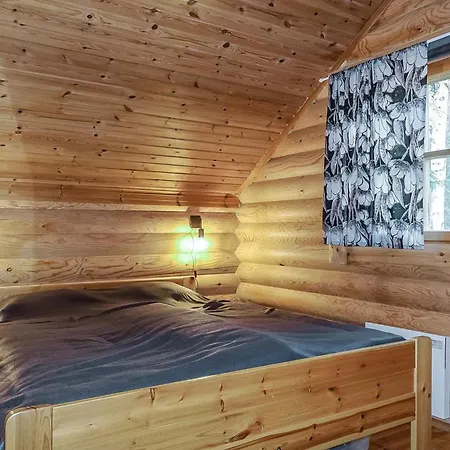 Lomavaeinoe 13 By Interhome *